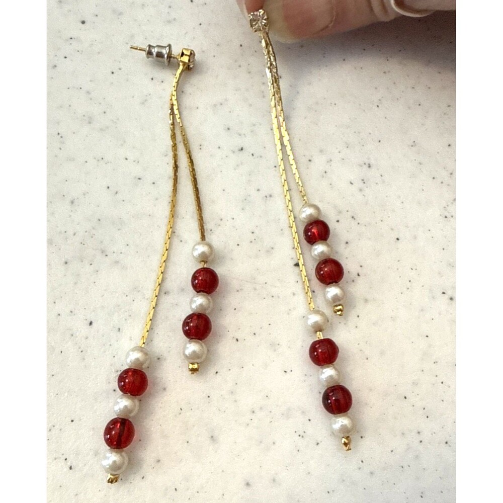 VTG LONG DELICATE DANGLE EARRINGS W/VENETIAN GLASS BEADS-White Red